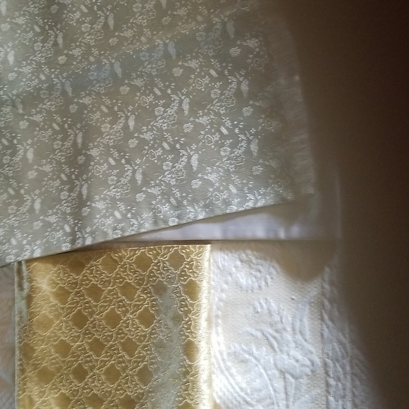 VINTAGE BROCADE -2-  Table runners. Beirut - Picture 5 of 7